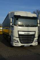 B-DZ 839 (DAF) abgestellt am 27.12.2014 am Rastplatz Avus.
