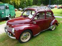 Renault 4 CV bei den Luxembourg Classic Days in Mondorf am 01.09.2013