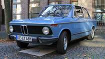 BMW 1502 auf dem Rathausplatz in St. Tönis, 12.10.14