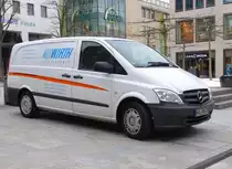 MB Vito von  Wirth Klimatechnik  steht auf dem Uniplatz in Fulda, Januar 2015