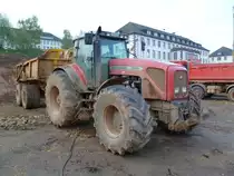 Massey Ferguson MF 8270 am 01.05.2013 in Trier