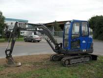 Volvo EC 35 stand am 04.09.2011 im Trierer Hafen