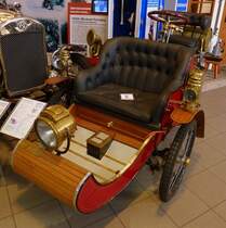 NSU Tricar, Motordreirad Baujahr 1904, wassergekhlter 1-Zyl.Motor mit 456ccm und 4PS, Museum Autovision Altluheim, Sept.2014