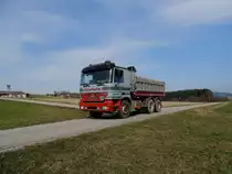 ACTROS-2640 mit Kipperaufbau in der Landschaft des Mühlviertels; 150324