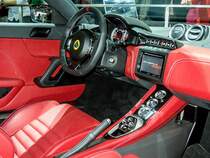 Innenraum des Lotus Evora 400, gesehen auf dem genfer Autosalon, März 2015