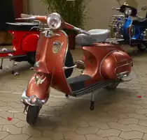 Vespa 150, gesehen auf der Technorama 2015 in Kassel, März 2015