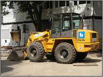 D�sseldorf, U-Bahn-Projekt Wehrhahnlinie, k�nftiger Haltepunkt Graf-Adolf-Platz, 24.05.2008: Ein Ahlmann-Radlader AS 14 wartet auf einen neuen Einsatz.