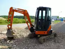 Hitachi Zaxis ZX 22 U-2 CLP am 28.05.2012 in Fließem