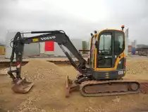 Volvo ECR 58 am 21.11.2010 im Trierer Hafen