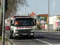 Mercedes Benz Atego Kehrmaschiene am 10.04.15 in Mainz 