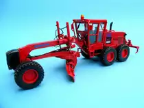 Komatsu GD 655 von First Gear in 1:50