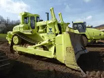 Caterpillar D9L wird eingesetzt beim Bau der Ortsumgehung Konz-Könen (12.04.2015)