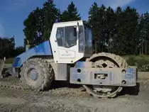 Bomag BW 219 PDH-3 eingesetzt beim Ausbau der A1 (23.08.2009)