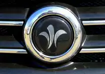 Niesmann+Bischoff GmbH, K�hleremblem an einem Reisemobil, die 1955 gegr�ndete Firma in Rheinland-Pfalz geh�rt heute zur Hymer AG, April 2015