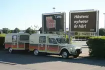 Dyane mit Wohnanhänger am 07.08.2007 auf einem Supermarktparkplatz im schwedischen Jönköping.