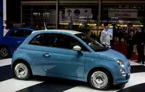 FIAT 500, Retrowagen mit tollen Retro Felgen, ausgestellt auf dem genfer Autosalon 2015.