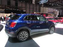 Fiat 500X, ausgestellt auf dem genfer Autosalon 2015.