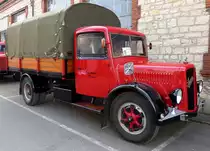 Saurer CR1D, Oldtimer-LKW aus der Schweiz, Baujahr 1942, 69PS, Oldierama L�rrach, M�rz 2015