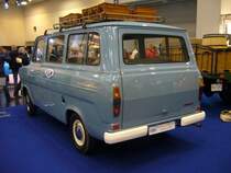 Heckansicht eines Ford Transit MkI 900. 1965 - 1970. Techno Classica am 18.04.2015.