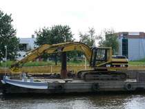 CAT 317B fotografiert in Leiden, Niederlande am 14-09-2008.