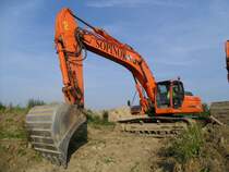 Doosan DX 340 LC bei Mamer (Lux.) am 23.06.2010