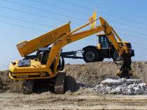 JCB JS 260 DX auf der Baumaschinenmesse Intermat in Paris (21.04.2009)