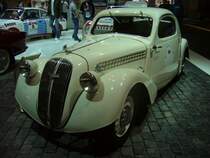 Skoda Popular Typ 912 von 1937. Hier wurde ein sogenanntes  Mala Dohoda  Coupe abgelichtet. Der 4-Zylinderreihenmotor leistet 27 PS aus 995 cm³ Hubraum. Techno Classica am 18.04.2015. 