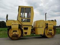 Bomag BW 164 AD-2 eingesetzt bei Arbeiten an der B51 zwischen Trier und Bitburg (21.08.2011)