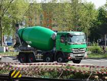 Mercedes Benz Actros Betonmischer am 24.04.15 in Mannheim 