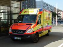 ASB Mercedes Benz Sprinter RTW am 24.04.15 in Mannheim Hbf