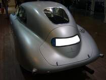 Heckansicht eines BMW 328  Touring  Coupe von 1939. Techno Classica am 18.04.2015.