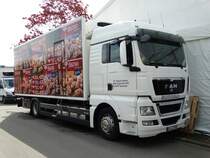 Dr. Oekter MAN TGX Pizza Express am 28.04.15 auf den Mannheimer Maimarkt. 