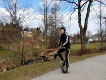 flotte Fahrt am Einrad; 150307