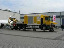 Seitenansicht des MB-Actros Zweiwegefahrzeug als Schienenschweifahrzeug auf der Inno-Trans 2008