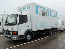 ATEGO-816, im Tross der Fahrzeuge von Circus-Knie, anlässlich Gastspiel in Ried; 150503