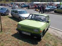 Auf dem Flohmarkt in Finow entdeckte ich,am 03.Mai 2015,diesen Wartburg aber nicht zum Verkauf.