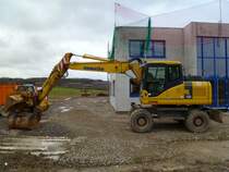 Komatsu PW 140-7 am 22.01.2012 in Bitburg