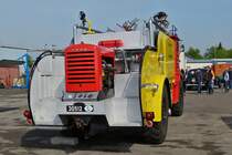 . Heckpartie des Oldtimers Walter Feuerlöschzug, der Flughafenfeuerwehr Luxemburg gesehen am 02.05.2015.