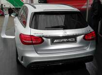 AMG Mercedes Benz C63 von hinten am 03.05.15 auf den Hockenheimring