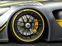 Ein Rad eines AMG Mercedes Benz SLS GT3 (2016) am 03.05.15 auf den Hockenheimring