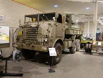 DAF YA 616 6X6 der Niederl. Armee, Baujahr 1967, Continental R6602 Benzinmotor, Gewicht 10150 Kg (02.05.2015)