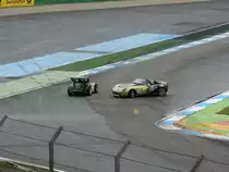 Terry Grant Stunt Show mit seinen 1937 FORD SEDAN und TVR TAMORA am 03.05.15 auf Hockenheimring