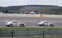 Mitzieher der beiden Porsche RSR von Porsche Team Manthey 91 & 92 im gleich Flug. Am 2.Mai 2015 in Spa Francorchamp beim FIA WEC Langstrecken Rennen