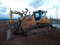Liebherr PR 736 XL am 09.05.2015 auf einer Baustelle bei Trier-Föhren