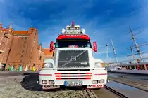 Volvo NH12 im Stralsunder Hafen am 15.09.2012