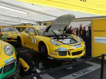 Porsche 911 GT3 Cup vom Team Project 1 am 03.05.15 auf den Hockenheimring