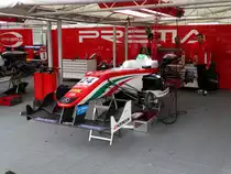 Formel 3 Auto am 03.05.15 auf den Hockenheimring