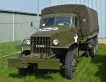 . LKW GMC Jimmy gesehen am 02.05.2015 bei einer Fahrzeugaustellung in Luxemburg.