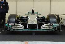AMG Mercedes Benz Formel 1 Wagen am 03.05.15 auf den Hockenheimring