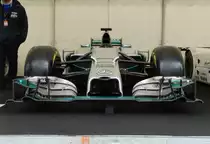 AMG Mercedes Benz Formel 1 Wagen am 03.05.15 auf den Hockenheimring